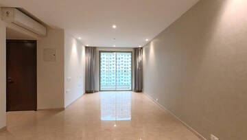 Room in 2 BHK Apartment at Castle Rock, Powai – for Rent