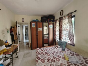 Bedroom in 2 BHK Apartment at Sungrace B Wing, Chandivali – for Rent
