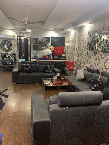 Living Room in 3 BHK Builder Floor at Paschim Vihar – for Rent