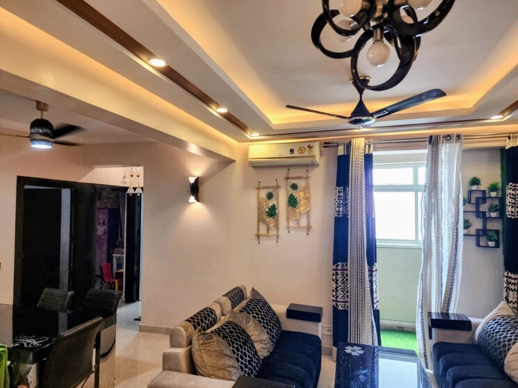 Gym, paramount-symphony 2.5 Bedroom 1410 Sq.Ft. Apartment In Sain Vihar Ghaziabad 8210405
