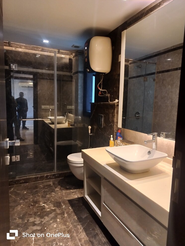 Master Bedroom, safdarjung development area 4 Bedroom 300 Sq.Yd. Builder Floor In Safdarjung Development Area Delhi 8210409