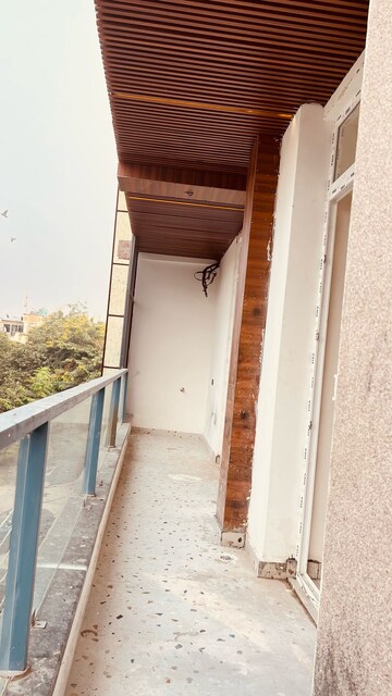 Balcony in 3 BHK Builder Floor at Shakti Khand 2 – for Sale