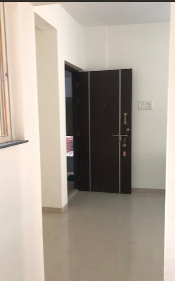 Room in 2 BHK Apartment at Kolte Patil 24K Glitterati, Pimple Nilakh – for Rent