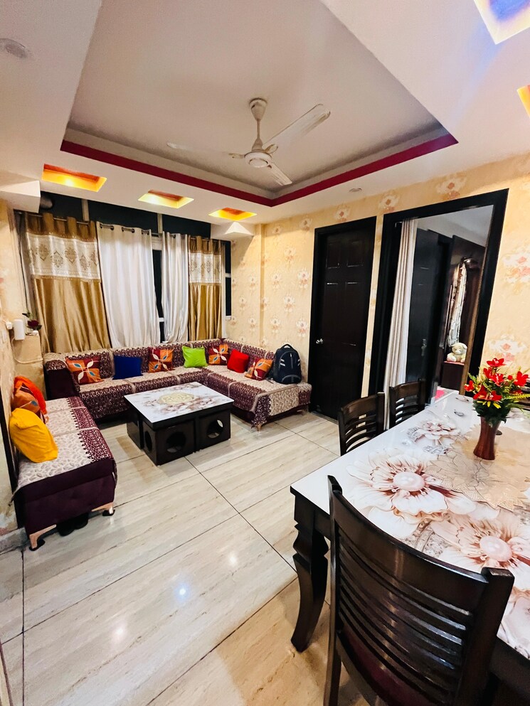 Living Room, gms road 2 Bedroom 1400 Sq.Ft. Apartment In Gms Road Dehradun 8210490
