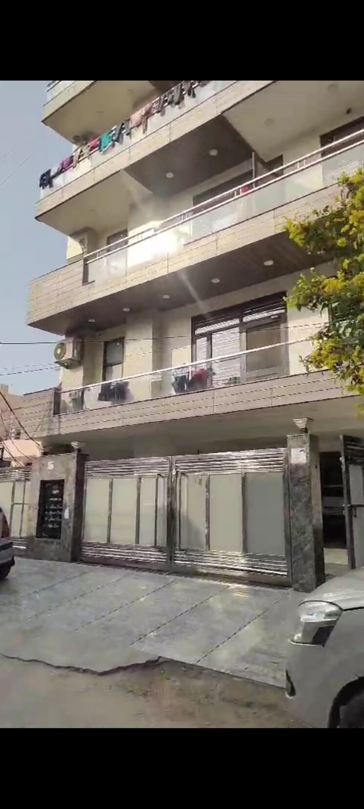 Exterior View, sector 28 3.5 Bedroom 235 Sq.Yd. Builder Floor In Sector 28 Faridabad 8210512