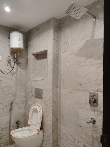 Bathroom in 3 BHK Apartment at Dera Mandi – for Sale