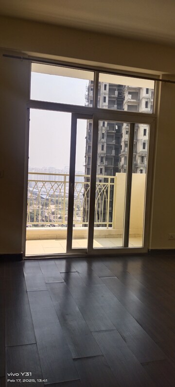 Master Bedroom in 2 BHK Apartment at Mahagun Mywoods, Sector 16c Greater Noida – for Rent