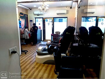 Team Area in  Shop at Colaba – for Rent