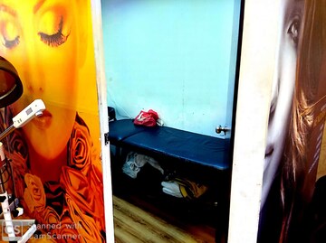 Bedroom in  Shop at Colaba – for Rent