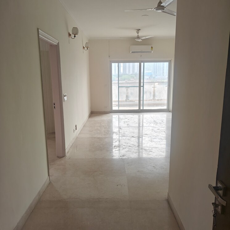Room, shree-vardhman-victoria 3.5 Bedroom 1950 Sq.Ft. Apartment In Sector 70 Gurgaon 8210647