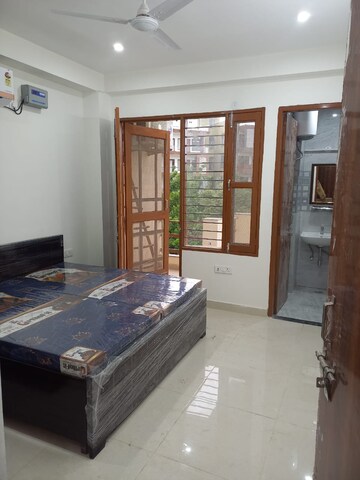 Kitchen in 2 BHK Builder Floor at Sector 46 – for Rent