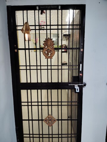 Room in 1 BHK Apartment at Jagatpura – for Rent