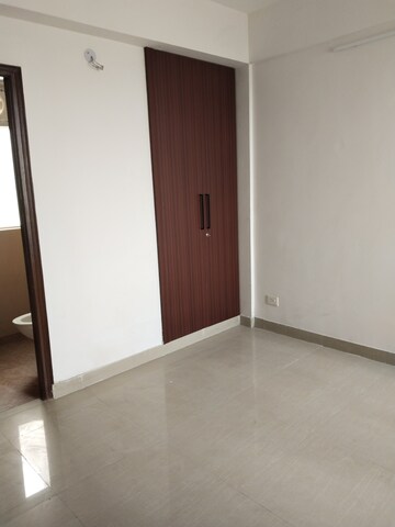 3 BHK Apartment For Sale in Ramprastha City The Atrium, Sector 37d
