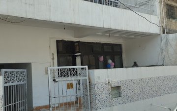 3.5 BHK Villa For Rent in Parsvnath Plaza 27, Sector 27