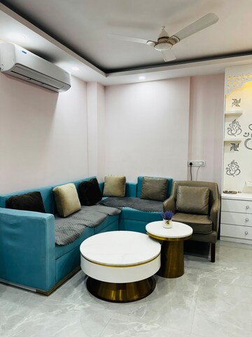 Living Room in 3 BHK Apartment at Jalukbari – for Rent