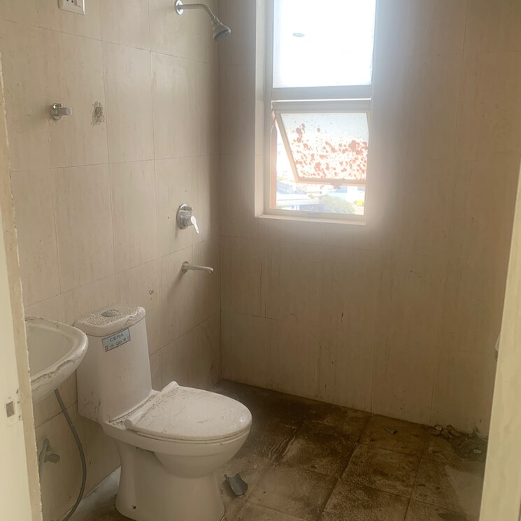 Bathroom, imperia-esfera 2.5 Bedroom 1578 Sq.Ft. Apartment In Garoli Kalan Gurgaon 8210771