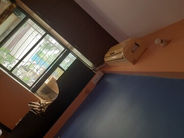 Bedroom in 1 BHK Apartment at Jyoti Complex, Goregaon East – for Rent