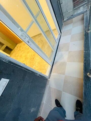 Kitchen in Studio Builder Floor at Sector 47 – for Rent