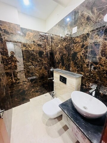 Master Bedroom in Studio Builder Floor at Sector 47 – for Rent