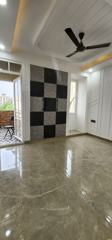 Master Bedroom in 3 BHK Apartment at Sector 10 Dwarka – for Rent
