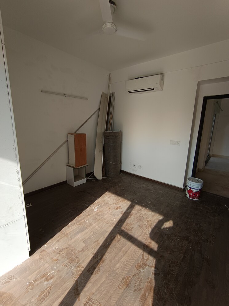 Room, ramprastha-city-the-edge-towers 3 Bedroom 1990 Sq.Ft. Apartment In Sector 37d Gurgaon 8210810