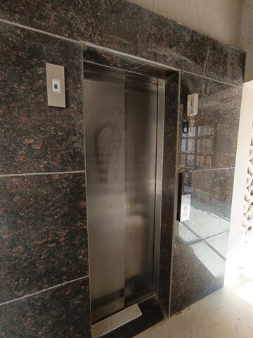 Building Lobby in 3 BHK Apartment at Ramprastha City The Edge Towers, Sector 37d – for Sale