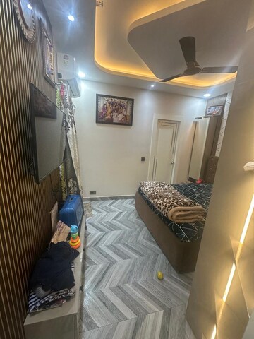 Bedroom in 4 BHK Apartment at Gaur Atulyam, Omicron I Greater Noida – for Sale
