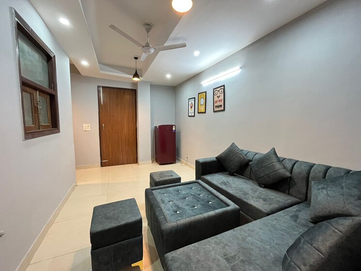 Living Room, saket 1 Bedroom 500 Sq.Ft. Builder Floor In Saket Delhi 8210835