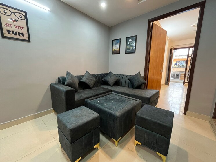 Living Room, saket 1 Bedroom 500 Sq.Ft. Builder Floor In Saket Delhi 8210835