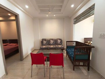 Living Room in 2 BHK Builder Floor at Sector 38 – for Rent