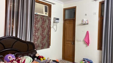 Living Room in 2 BHK Builder Floor at Sector 46 – for Rent