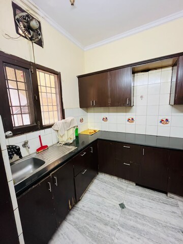 Kitchen in 2 BHK Builder Floor at Sector 52 – for Rent