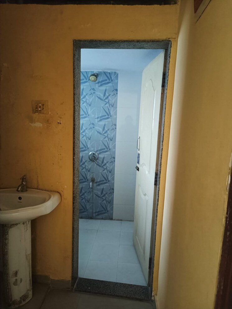 Bathroom, sai-paradise-kalyan 1 Bedroom 480 Sq.Ft. Apartment In Kalyan West Thane 8210930