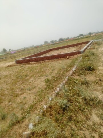  Plot – Garden View at Knowledge Park 1 Greater Noida - for Sale