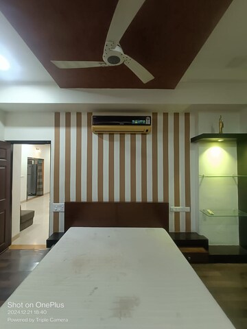 Bedroom in 3 BHK Apartment at Prahlad Nagar – for Rent