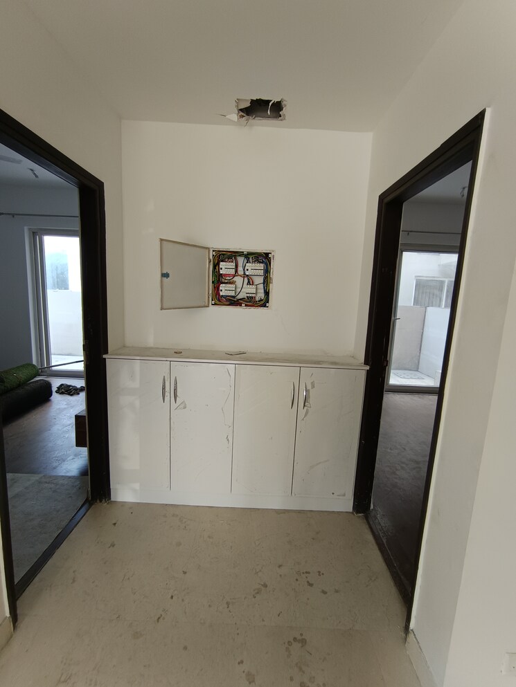 Kitchen, bptp-amstoria 3.5 Bedroom 2700 Sq.Ft. Apartment In Sector 102 Gurgaon 8210966