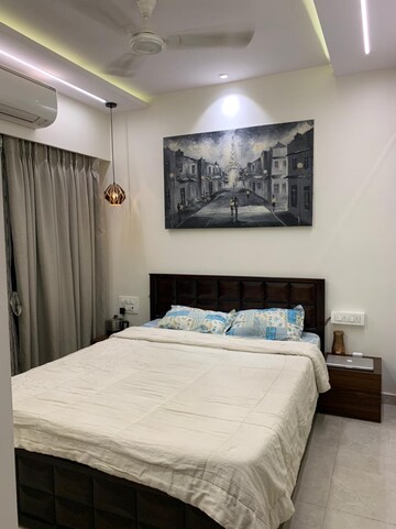 Bedroom in 2 BHK Apartment at Platinum Prive, Andheri West – for Rent