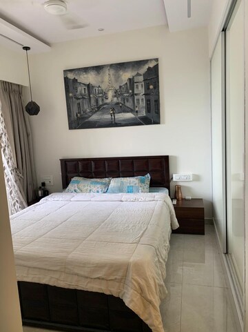 Bedroom in 2 BHK Apartment at Platinum Prive, Andheri West – for Rent