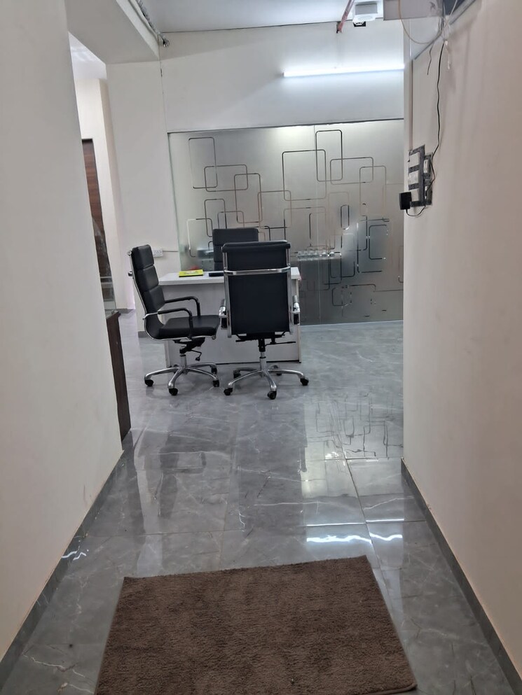 Team Area, ariha-signature Commercial Office Space 530 Sq.Ft. In Goregaon West Mumbai 8211012
