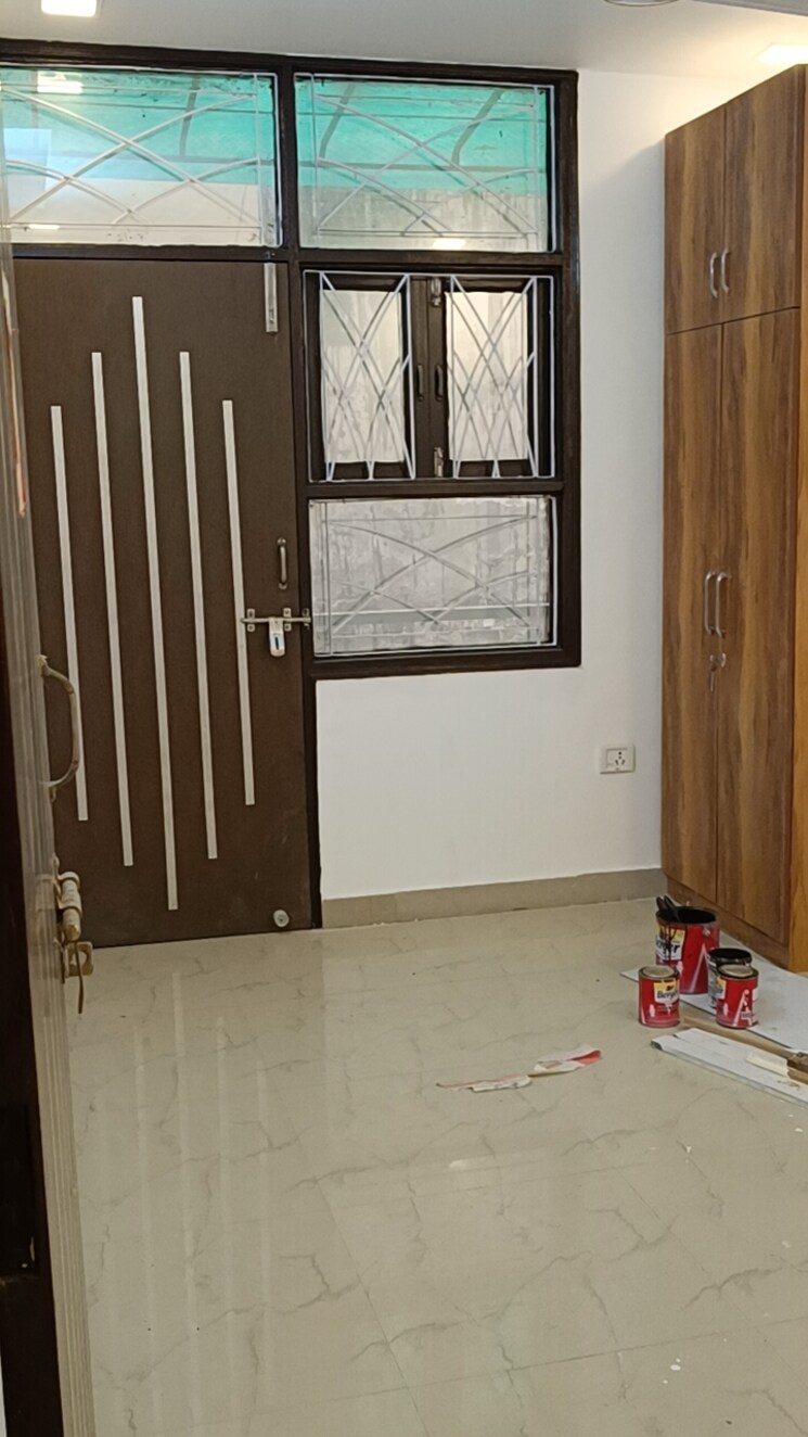 Bathroom, shalimar garden extension 1 3 Bedroom 1000 Sq.Ft. Builder Floor In Shalimar Garden Extension 1 Ghaziabad 8211052