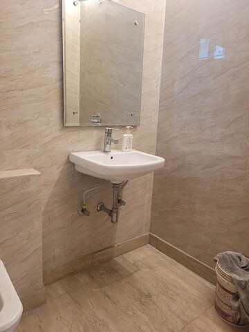 Bathroom in 2 BHK Builder Floor at Janakpuri – for Rent