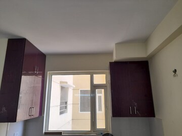 Room in 2 BHK Apartment at Pyramid Heights, Sector 85 – for Rent