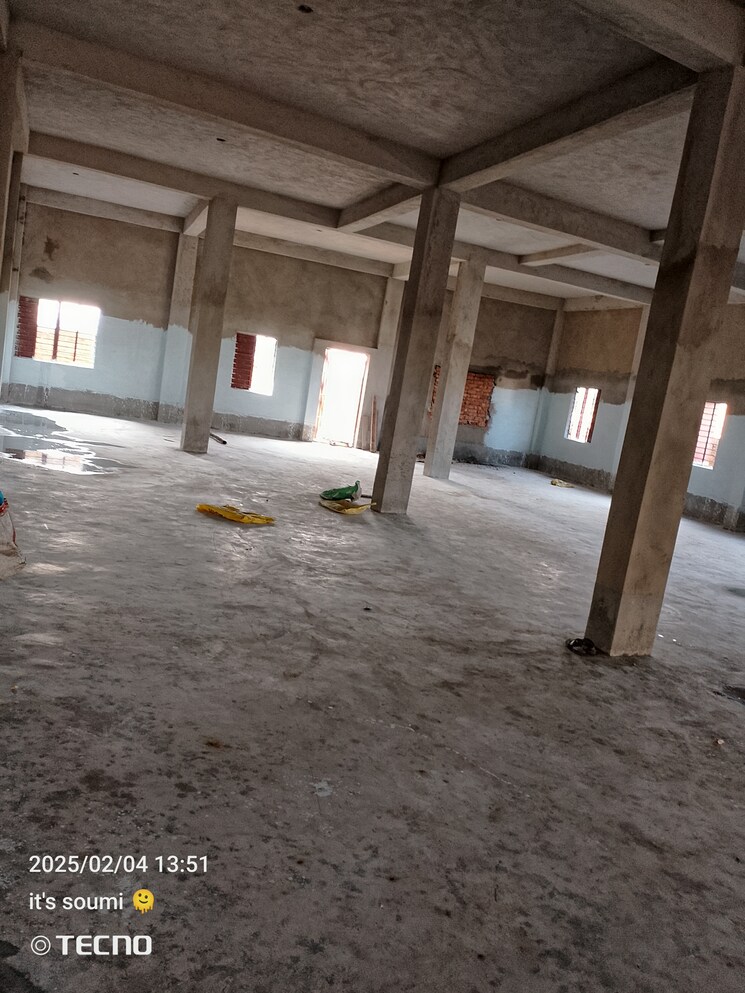  Parking, siddha-town-phase-ii Commercial Warehouse 26000 Sq.Ft. In Madhyamgram Kolkata 8211133