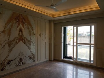 Room in 3 BHK Apartment at SS Mayfield Gardens, Sector 51 – for Rent