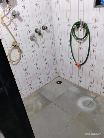 Bathroom in 1 BHK Apartment at Aboli Estate, Dombivli East – for Rent