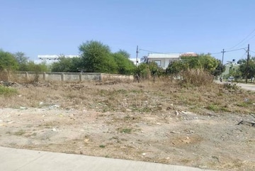 Plot For Resale in Nipania Indore  8211164