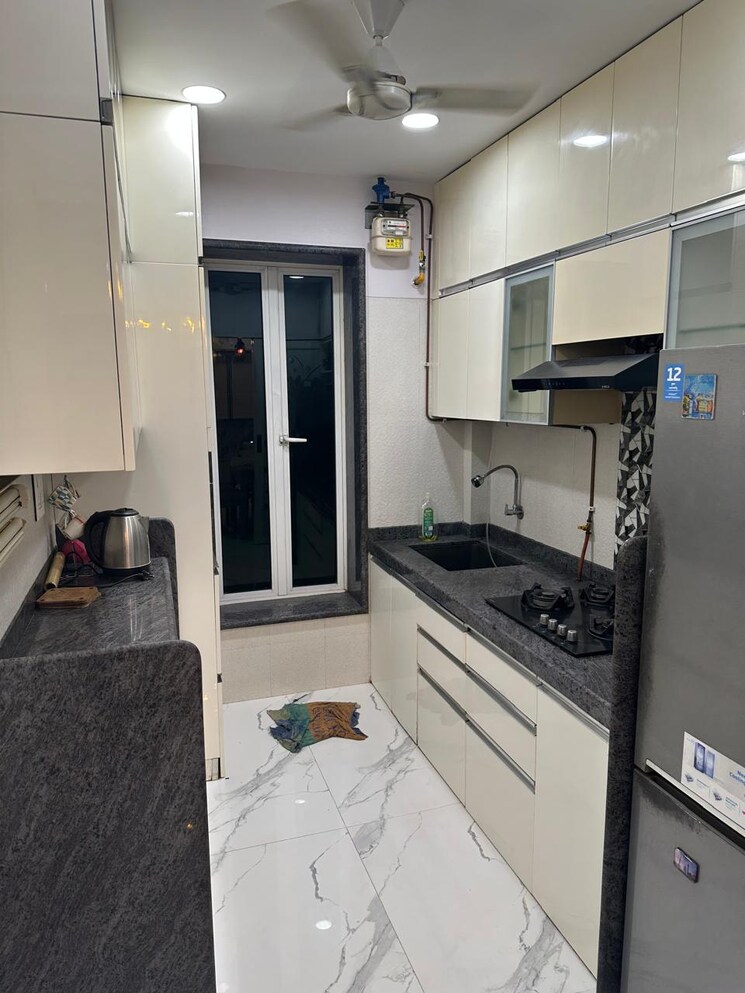 Kitchen, om-shanaaz-apartments 1 Bedroom 410 Sq.Ft. Apartment In Andheri West Mumbai 8211182