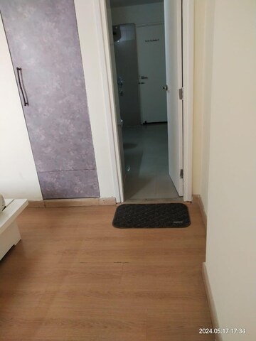 Room in 2 BHK Apartment at Emaar The Palm Drive-Palm Studios, Sector 66 – for Rent