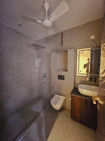 Bathroom in 3 BHK Apartment at SS Mayfield Gardens, Sector 51 – for Rent