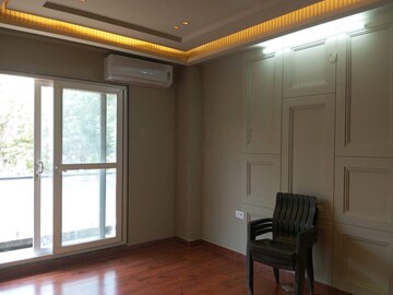 Living Room in 3 BHK Apartment at SS Mayfield Gardens, Sector 51 – for Rent